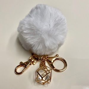 Key chain Rabbit fur pom pom